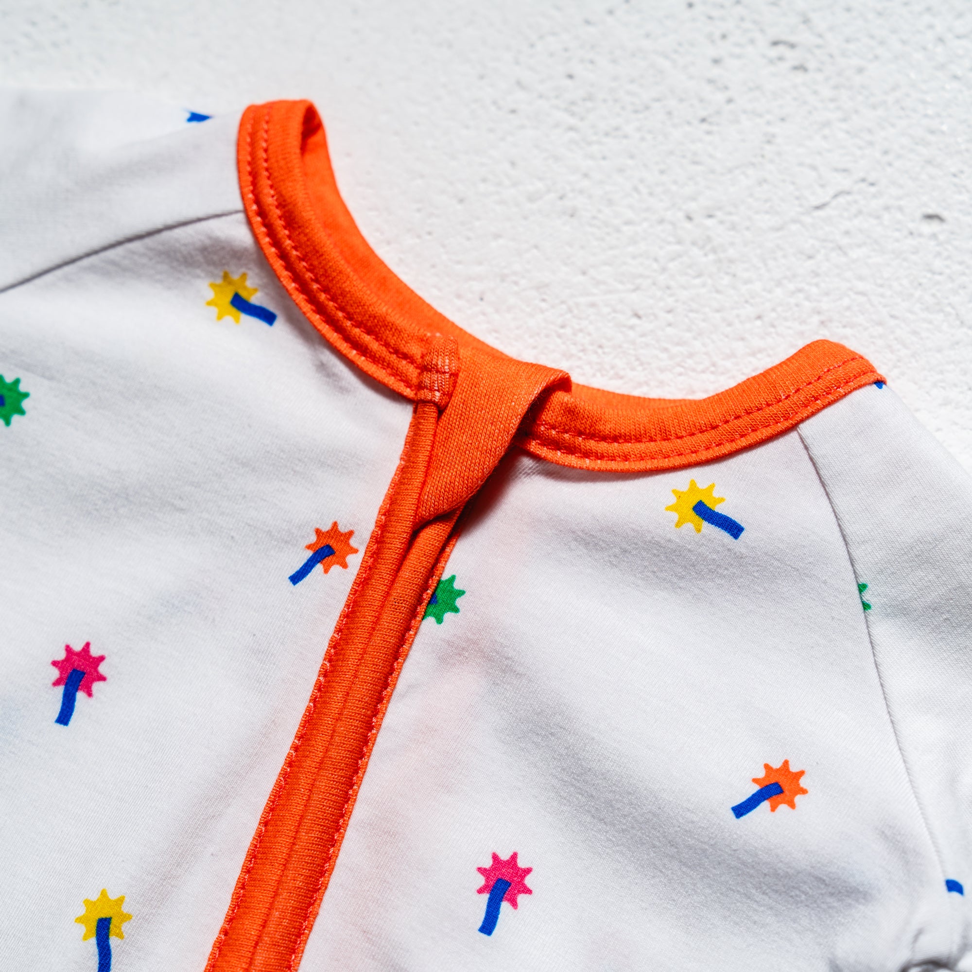 Little_Sufer_Orange_Neck