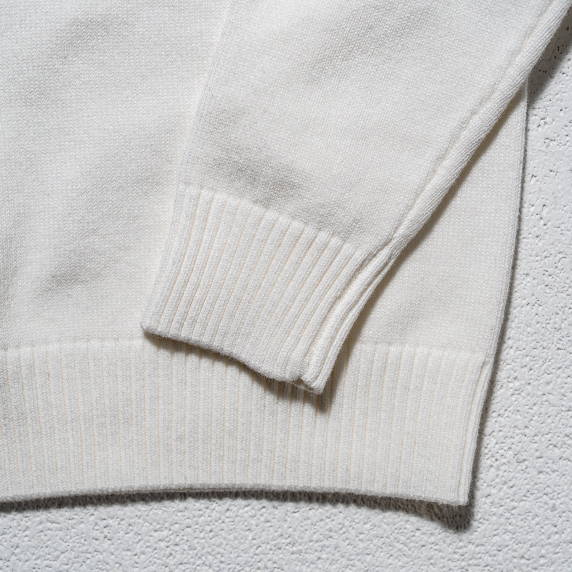 Hi_Sunshine（白いセーター）