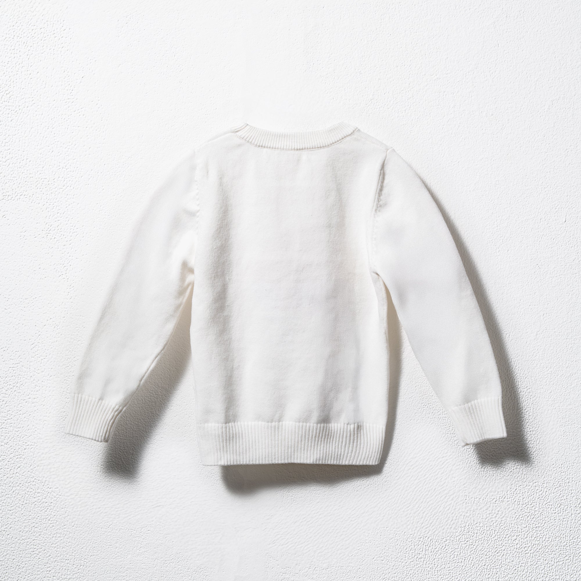 White_Sweaters_back